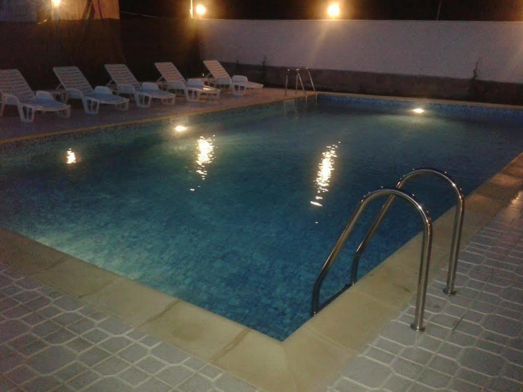 Elegance Spa Hotel ออร์คนายโนโว่ ภายนอก รูปภาพ